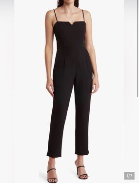 julia jordan Black Strapless Sheath Dress with V-Notch